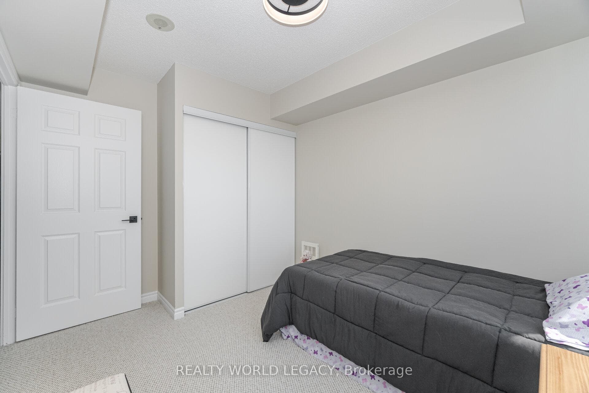 1720 Eglinton Avenue Unit 610 photo 24