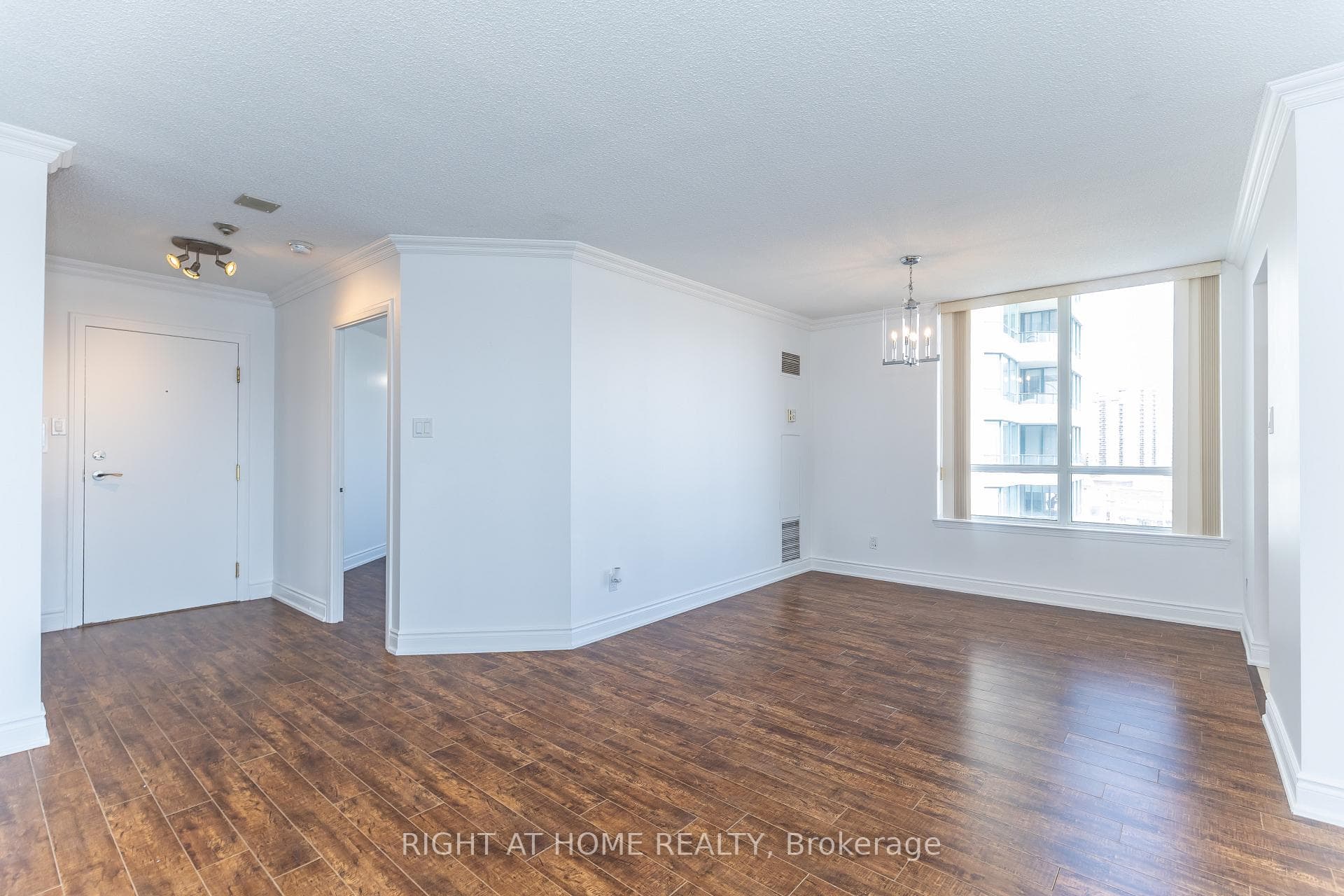 120 Promenade Circle Unit 1001 photo 29