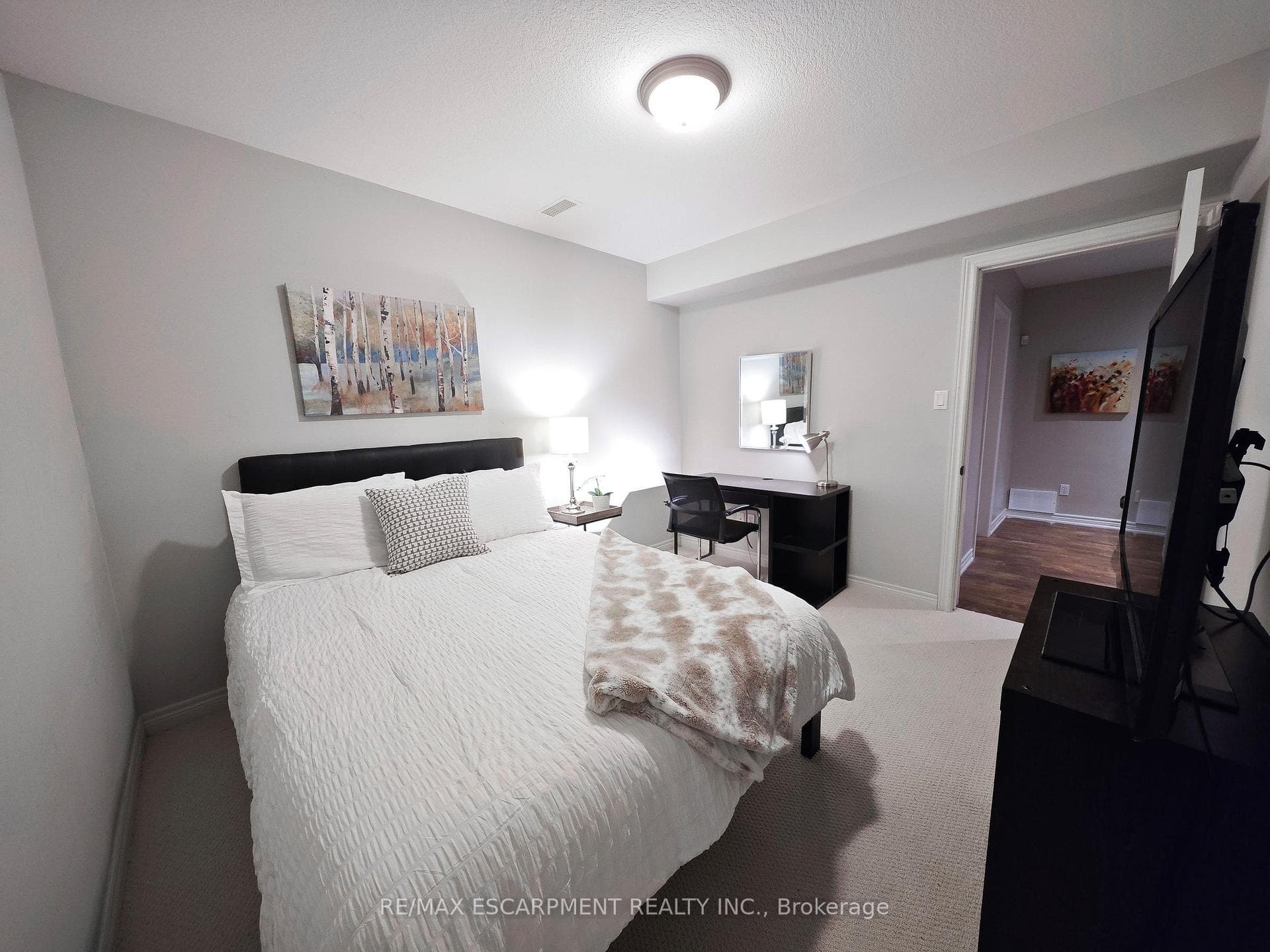 47 Stowbridge Crescent photo 43