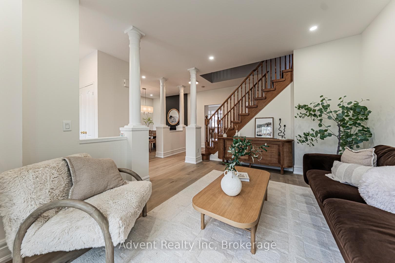 5 Angus Glen Boulevard photo 4