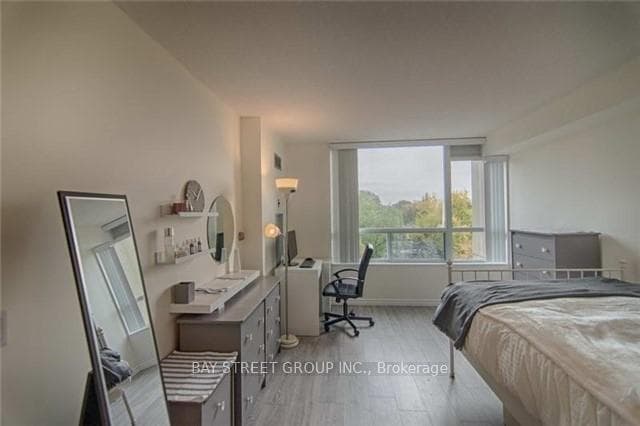 238 Doris Avenue Unit 707 photo 12