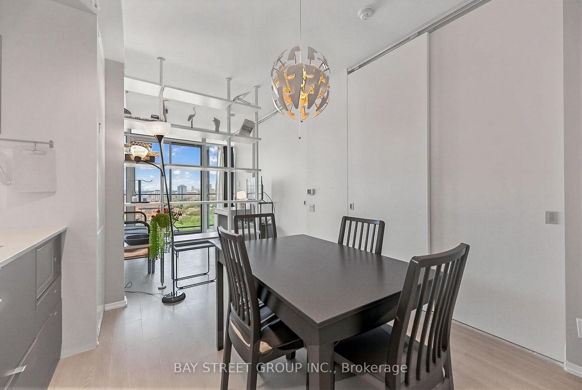125 Peter Street Unit 1803 photo 7