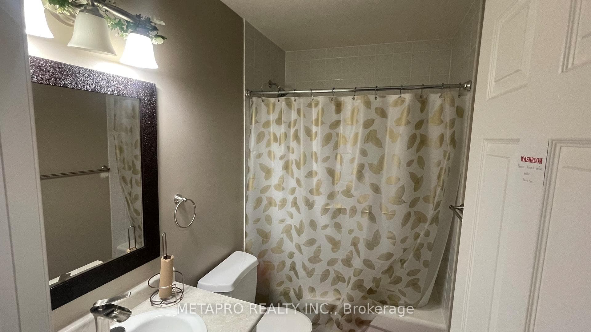 3061 Finch Avenue Unit 53 photo 8