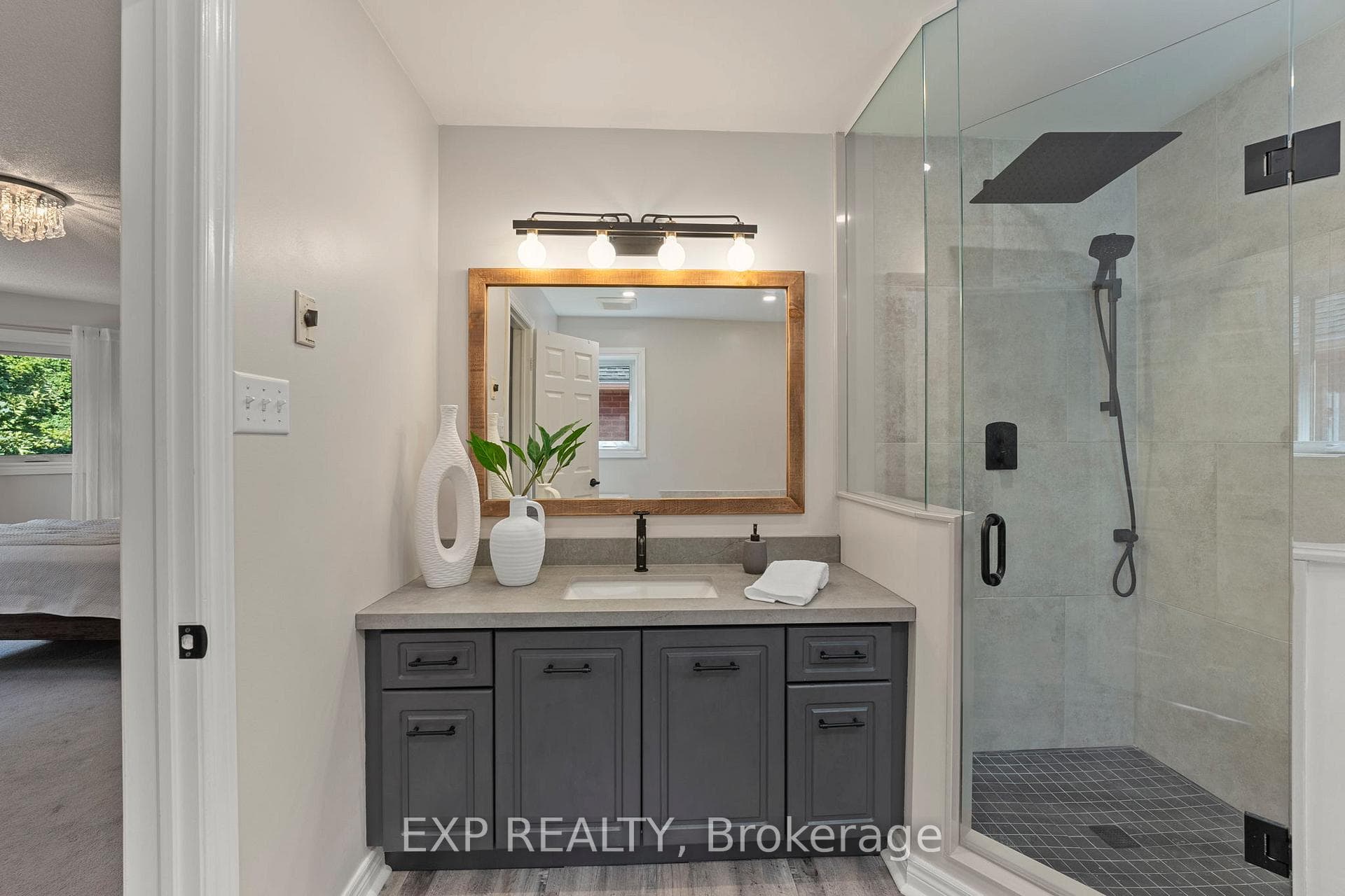Updated Primary Ensuite