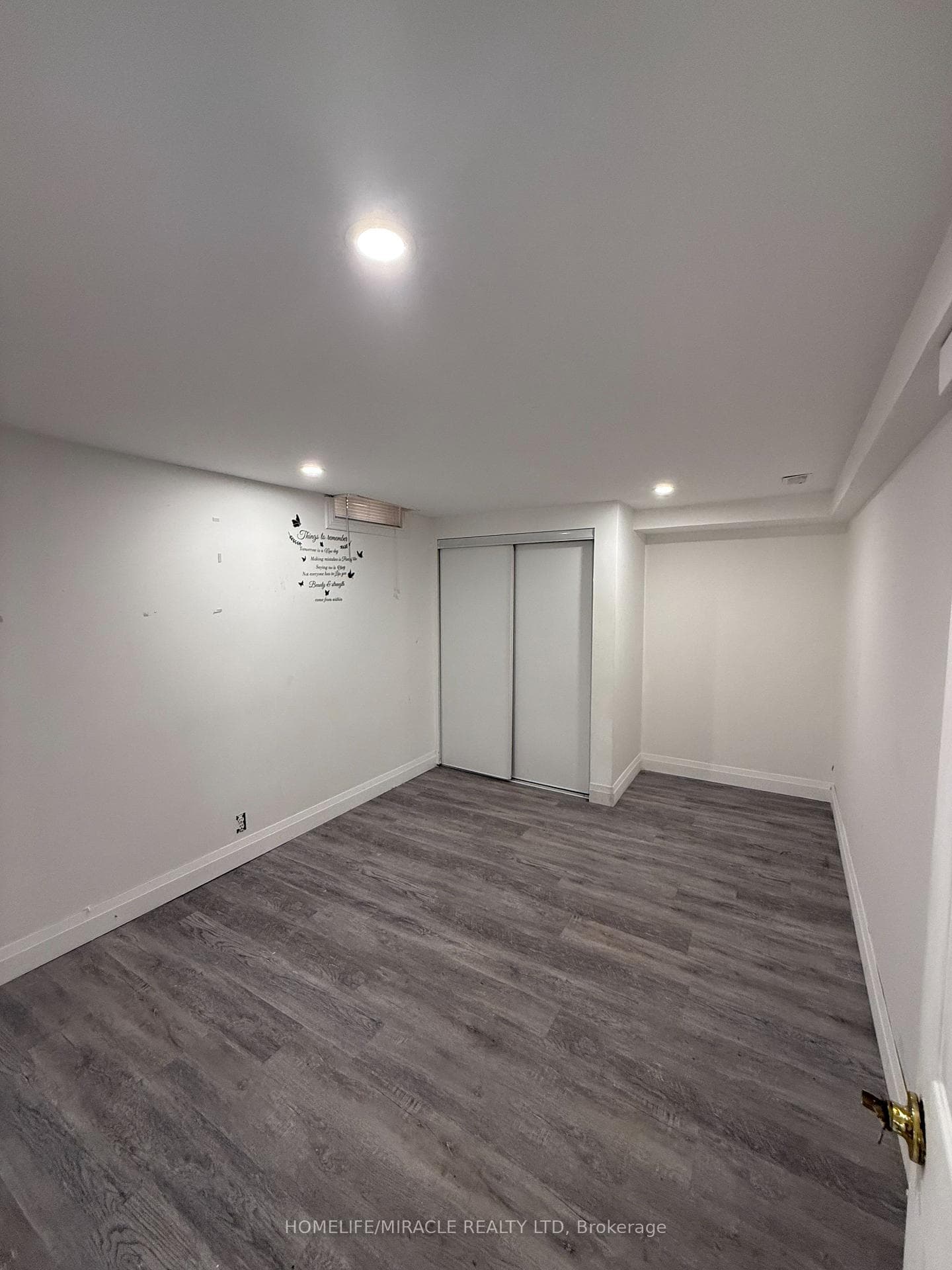 44 Knapton Avenue photo 21