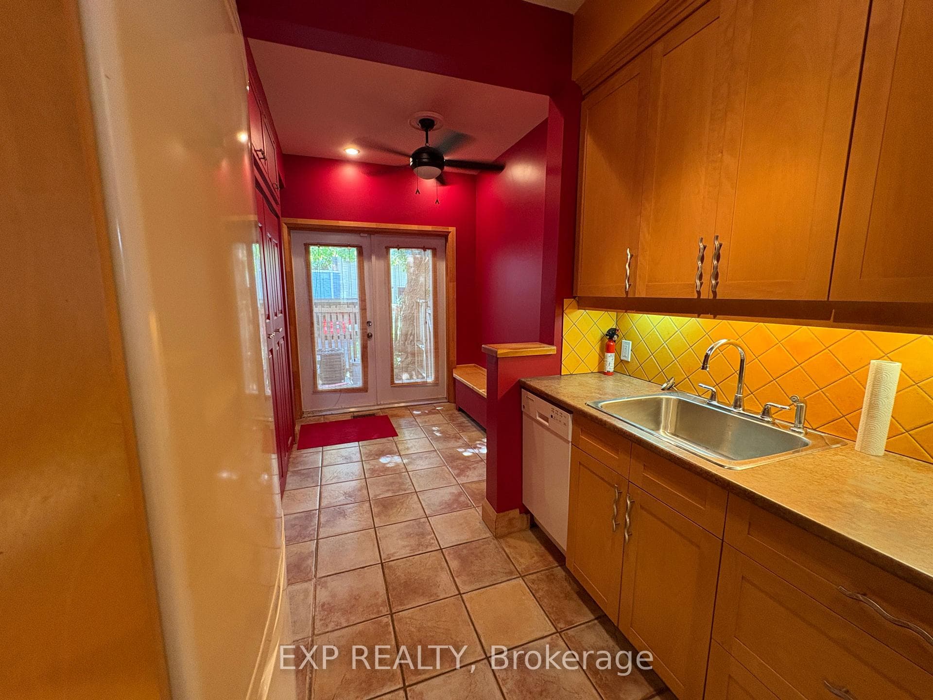 234 St Patrick Street photo 5