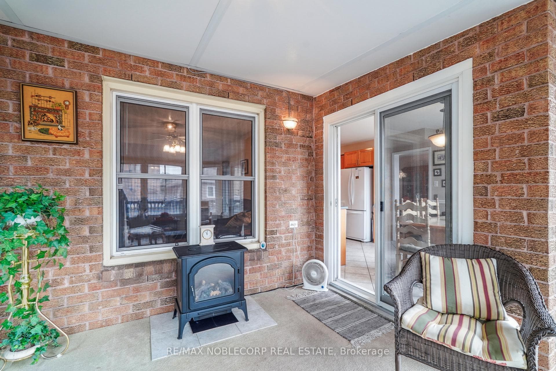 43 Enola Place photo 14