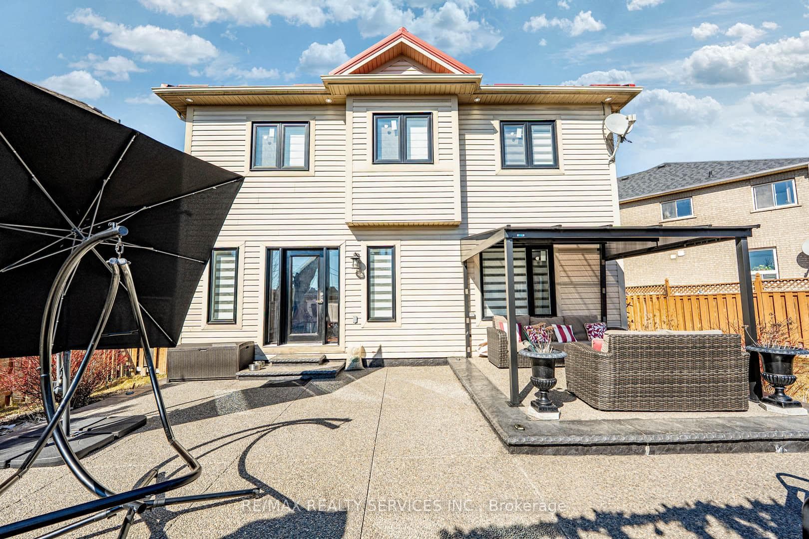 18 Brambank Crescent photo 31