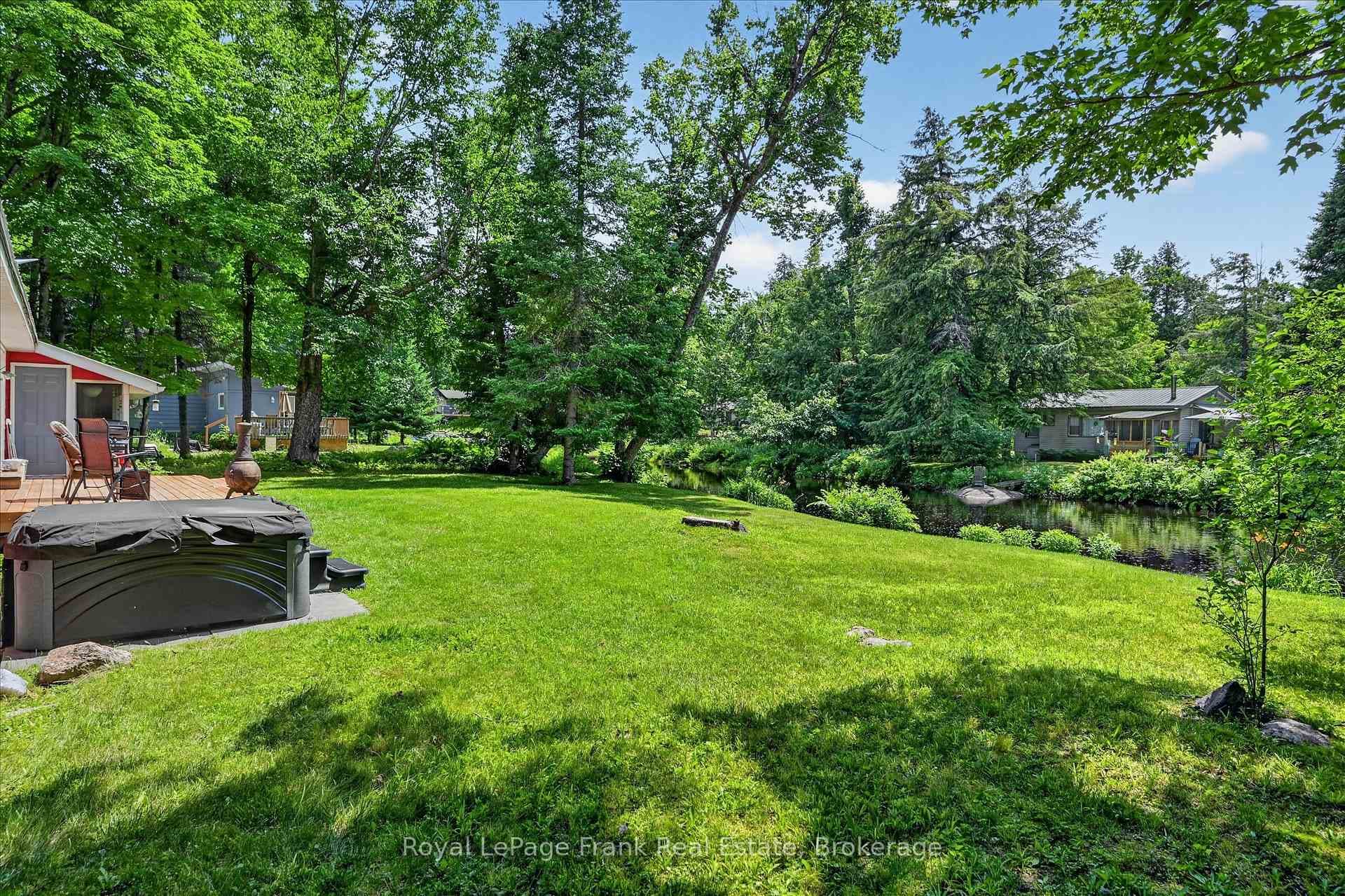 280 Edwina Drive photo 35