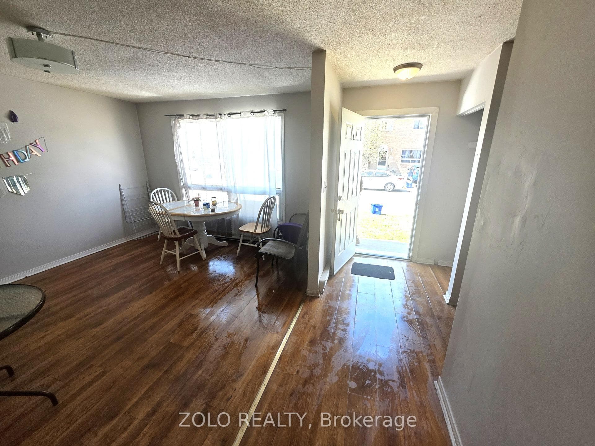 90 Rosemund Crescent Unit 35 photo 6