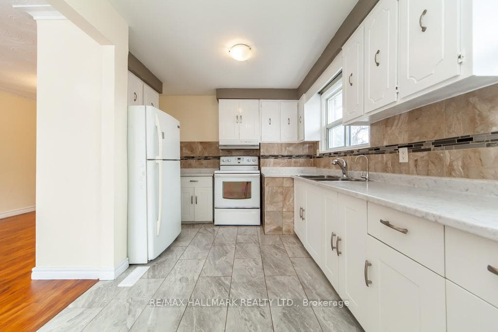 86 Snowood Court photo 20