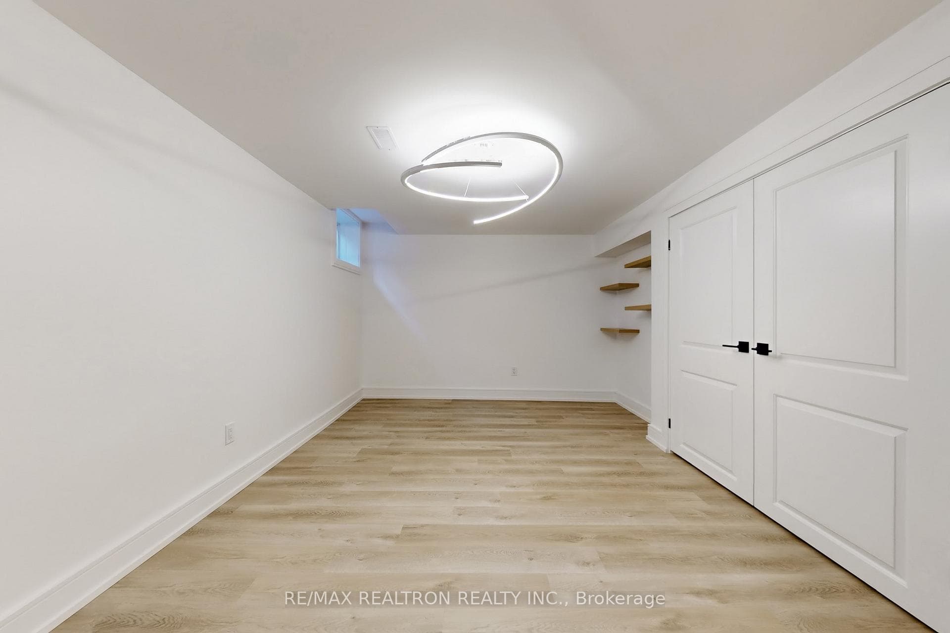 4115 Marigold Crescent photo 29