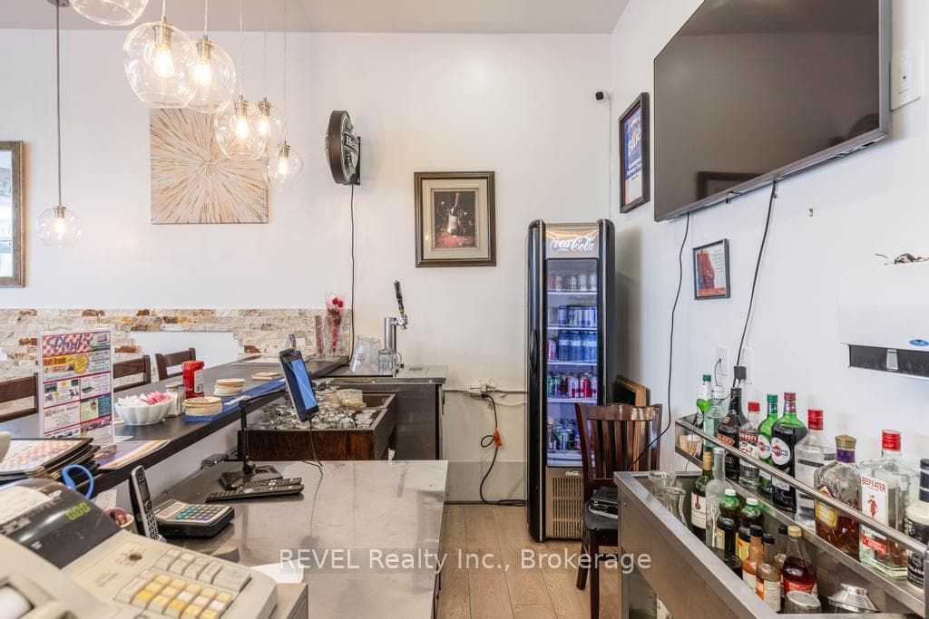 344 Glendale Avenue Unit B2 photo 13