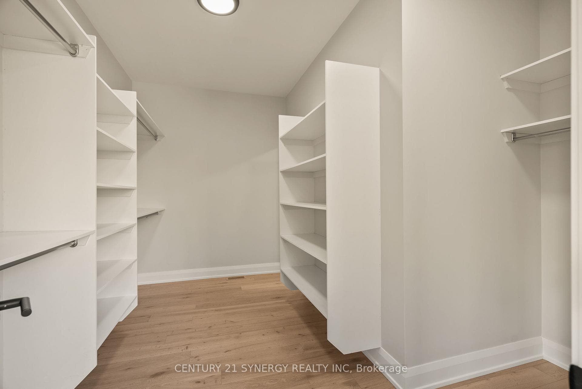 269 CABRELLE Place photo 26