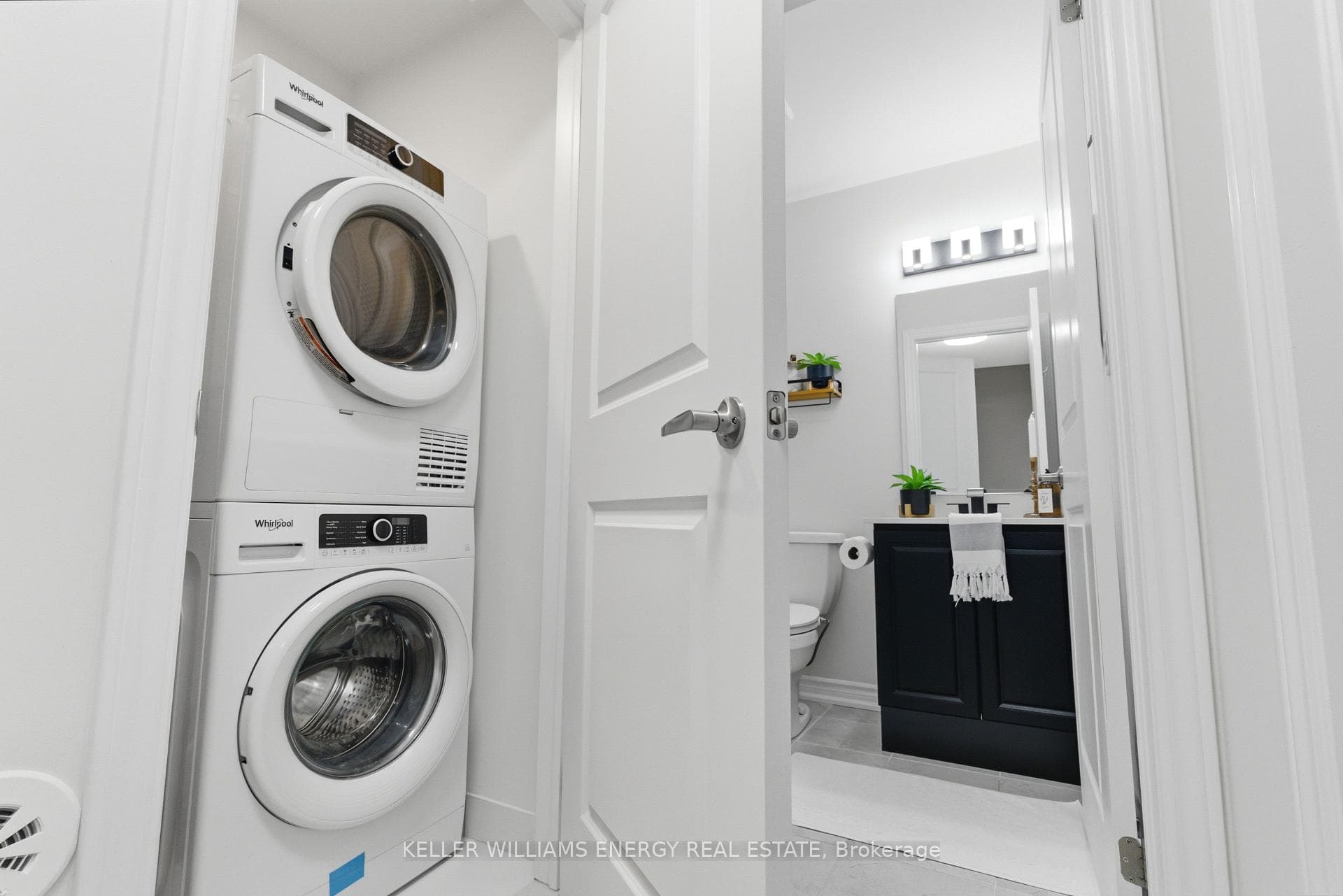 475 Beresford Path Unit 7 photo 25