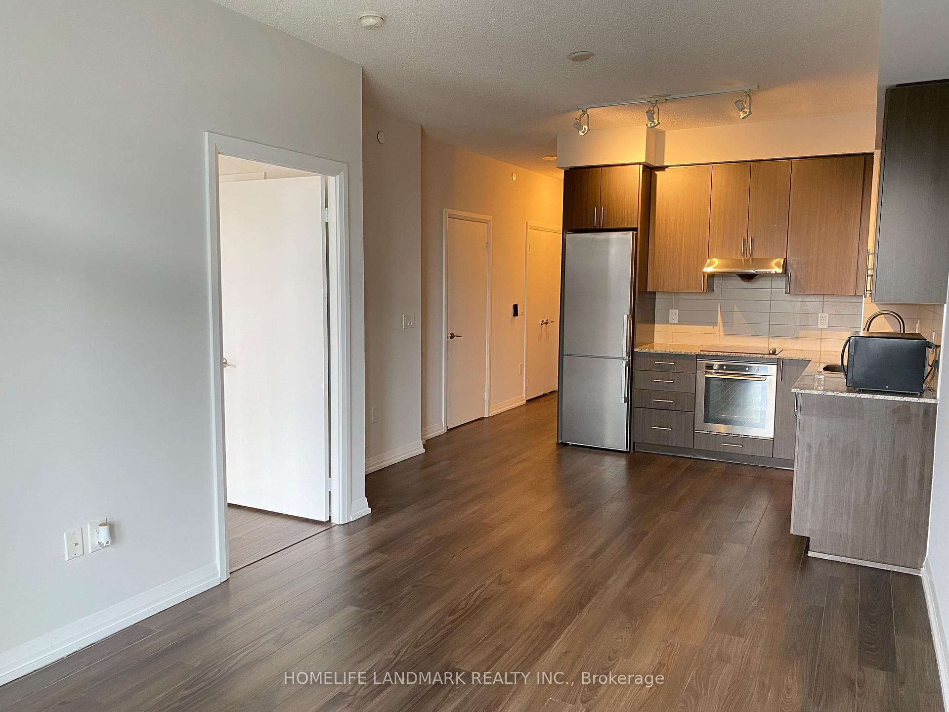 55 Ann O'reilly Road Unit 610 photo 5