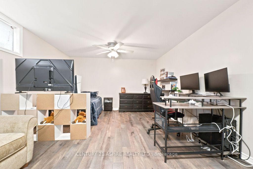 48 Plum Tree Lane photo 44