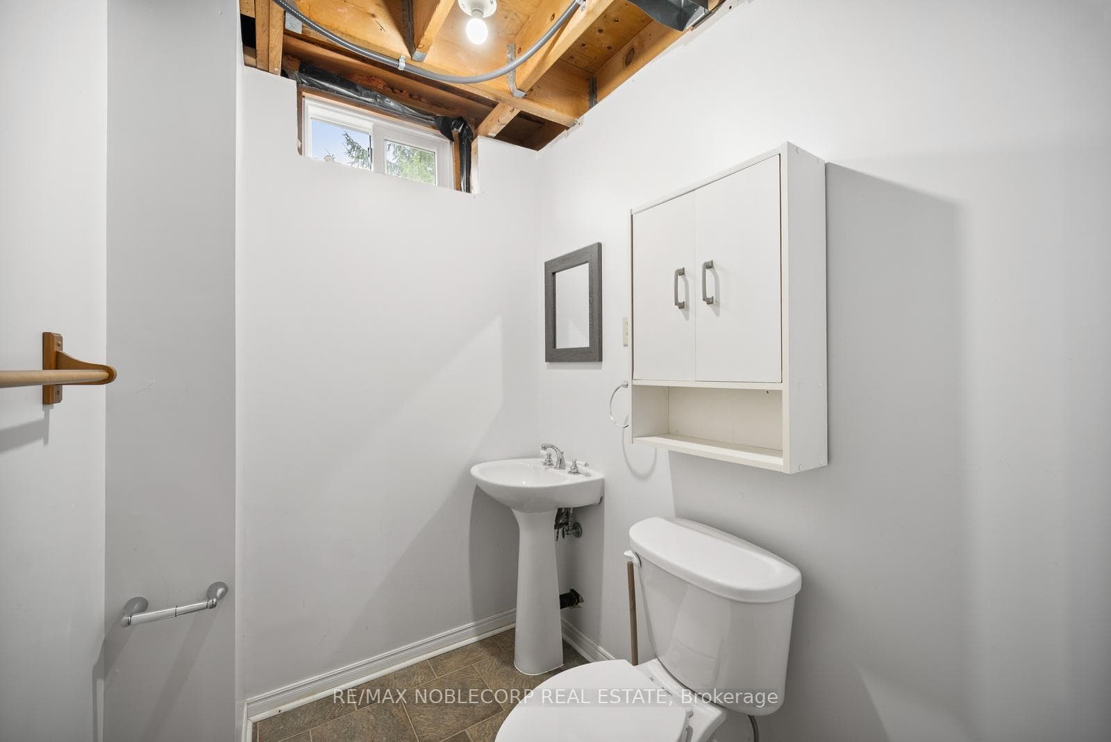 3 Shawn Avenue photo 37