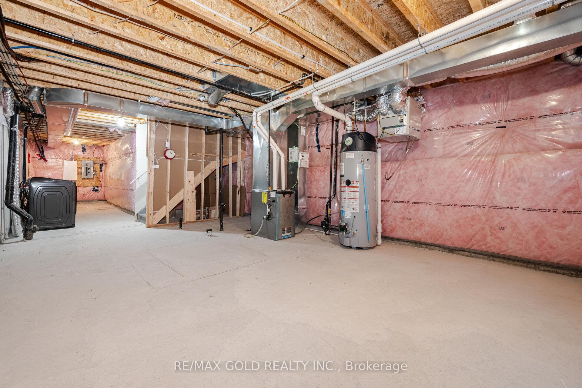 111 Finegan Circle photo 33