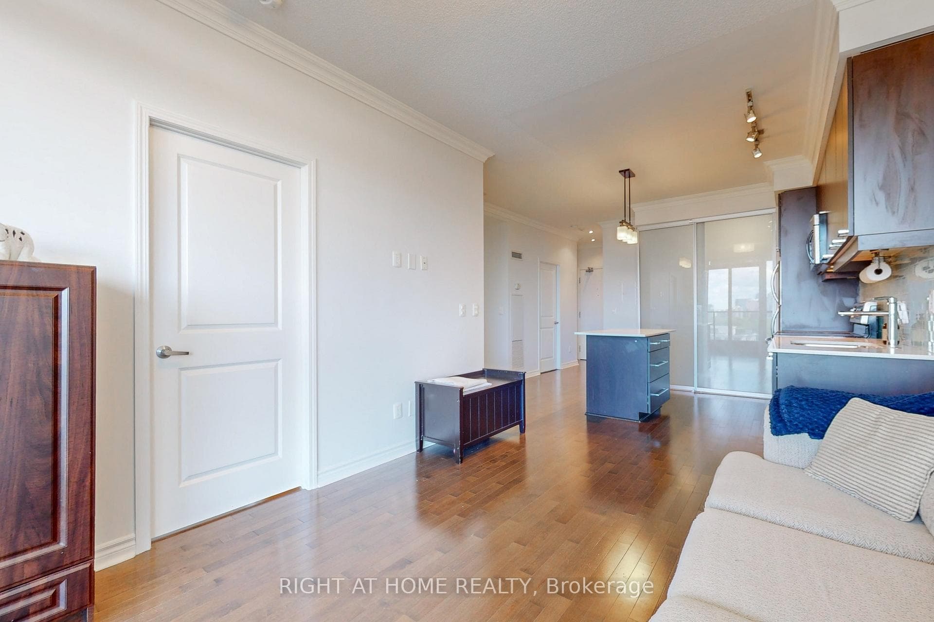 2885 Bayview Avenue Unit 1116 photo 15
