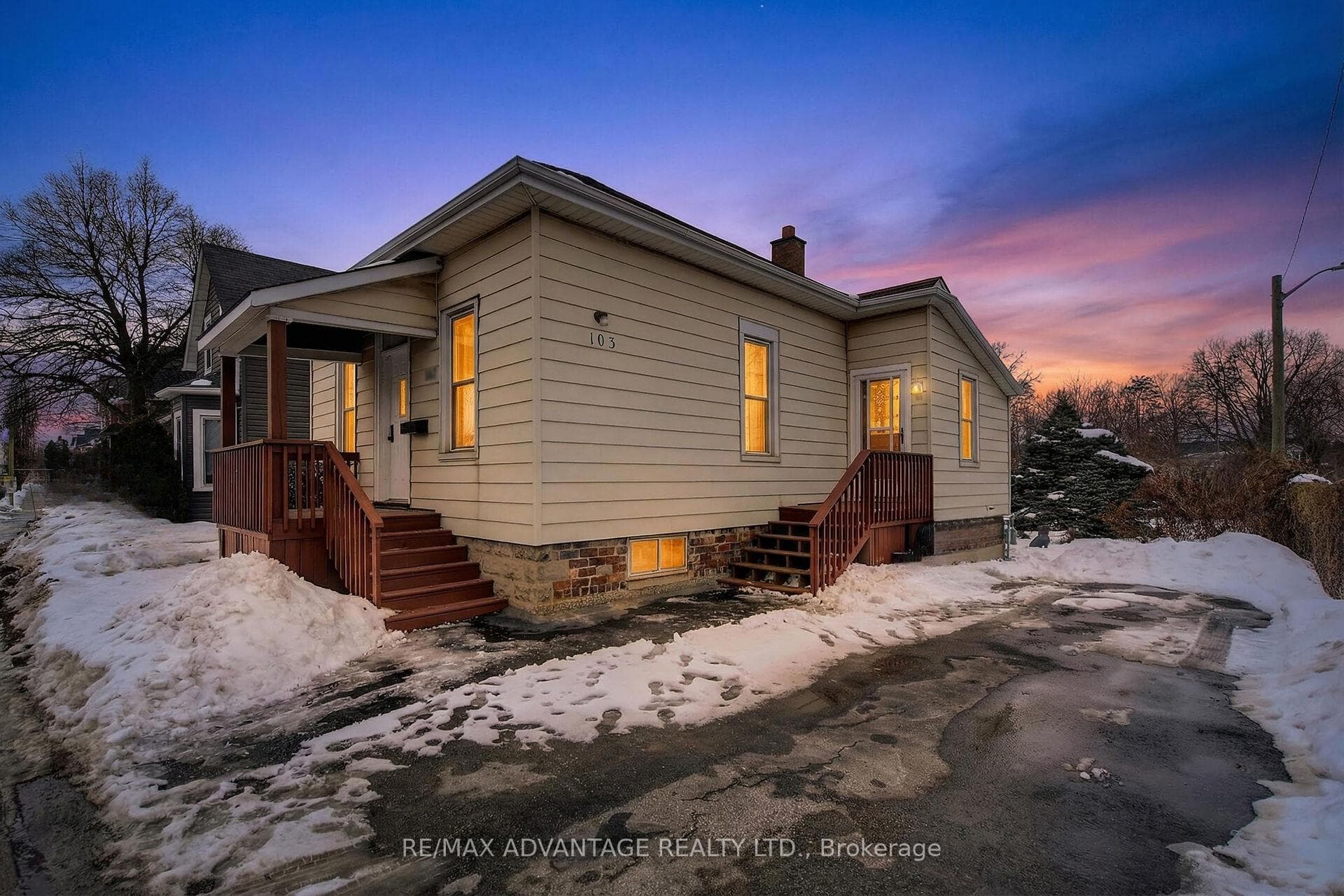 103 Scott Street photo 1