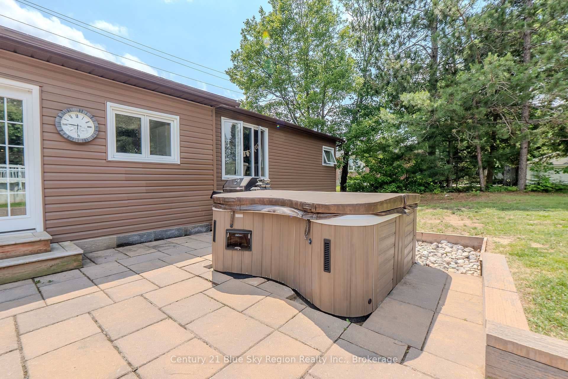 278 Tower Drive photo 36