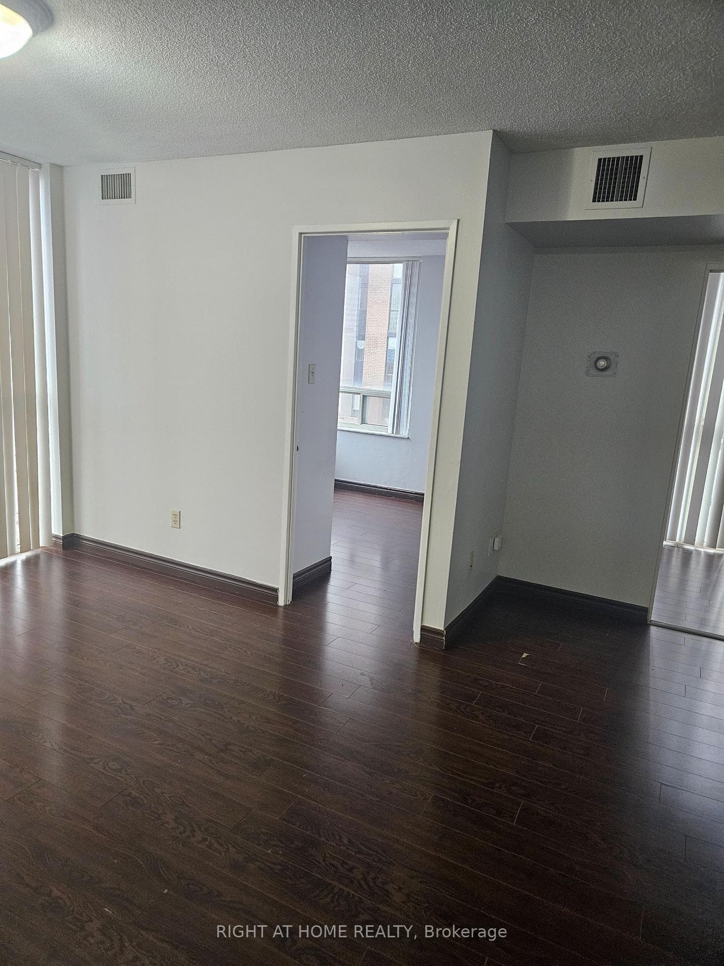 285 Enfield Place Unit 310 photo 15