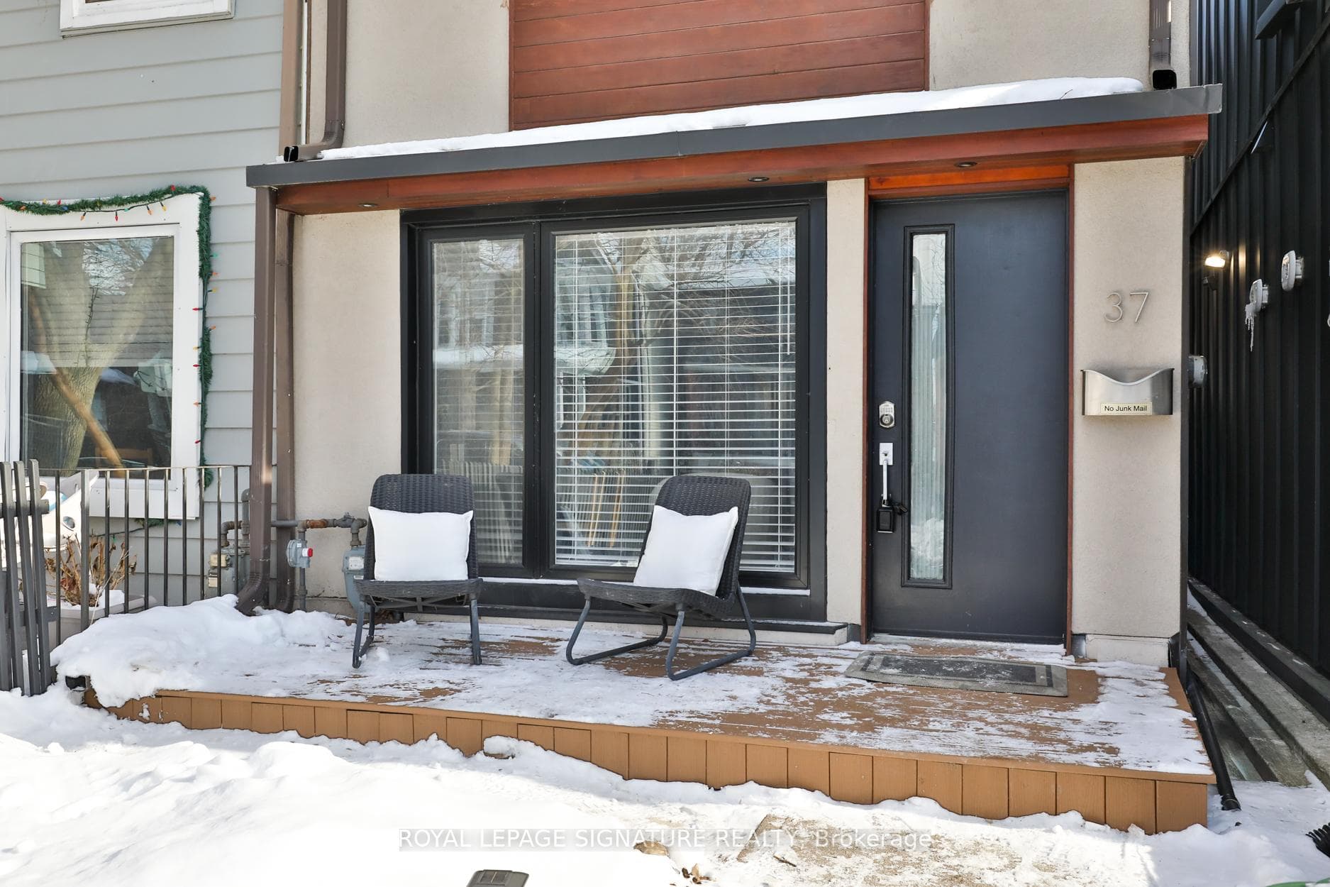 37 Rhodes Avenue photo 38