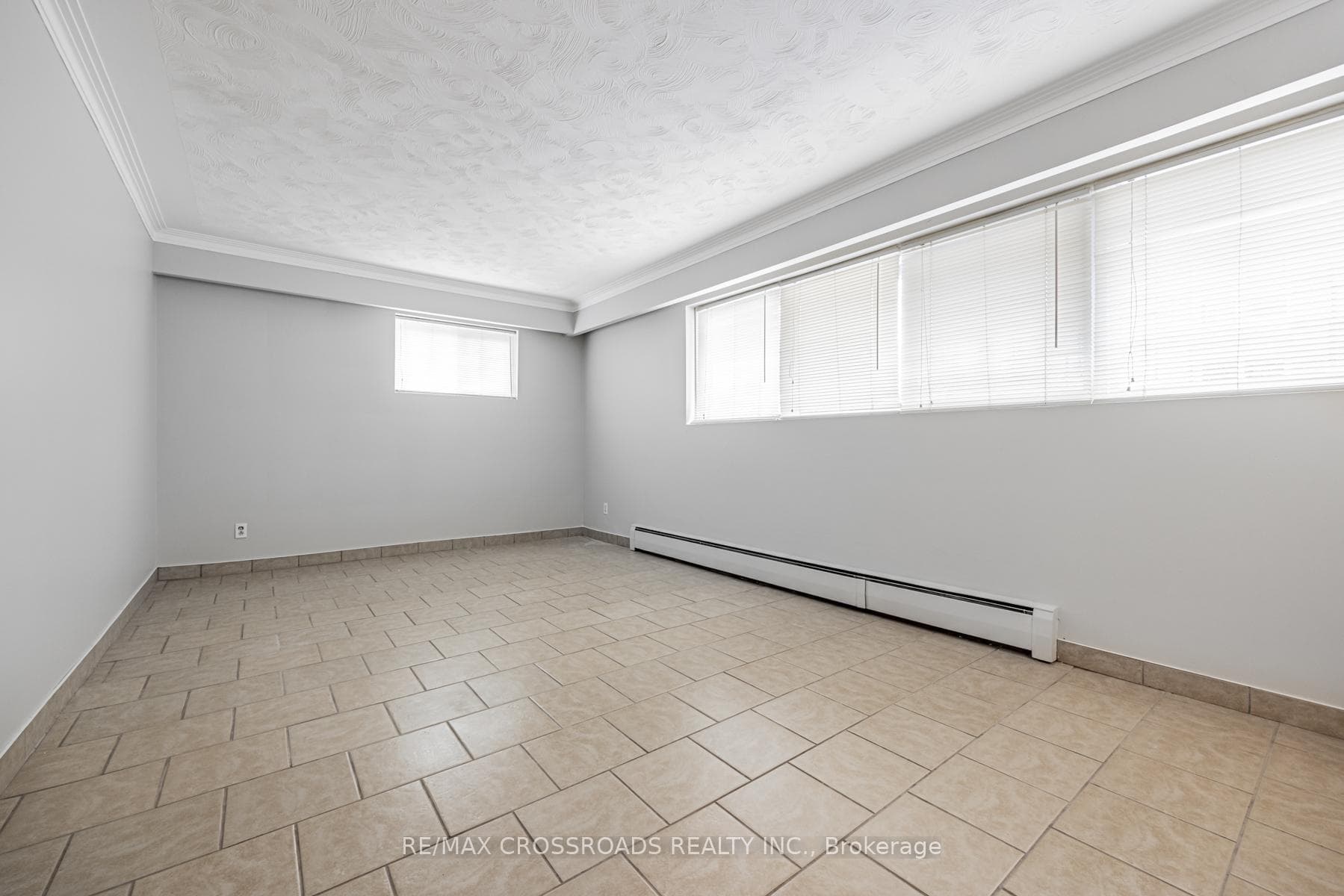304 Athol Street Unit Apt # 2 photo 7