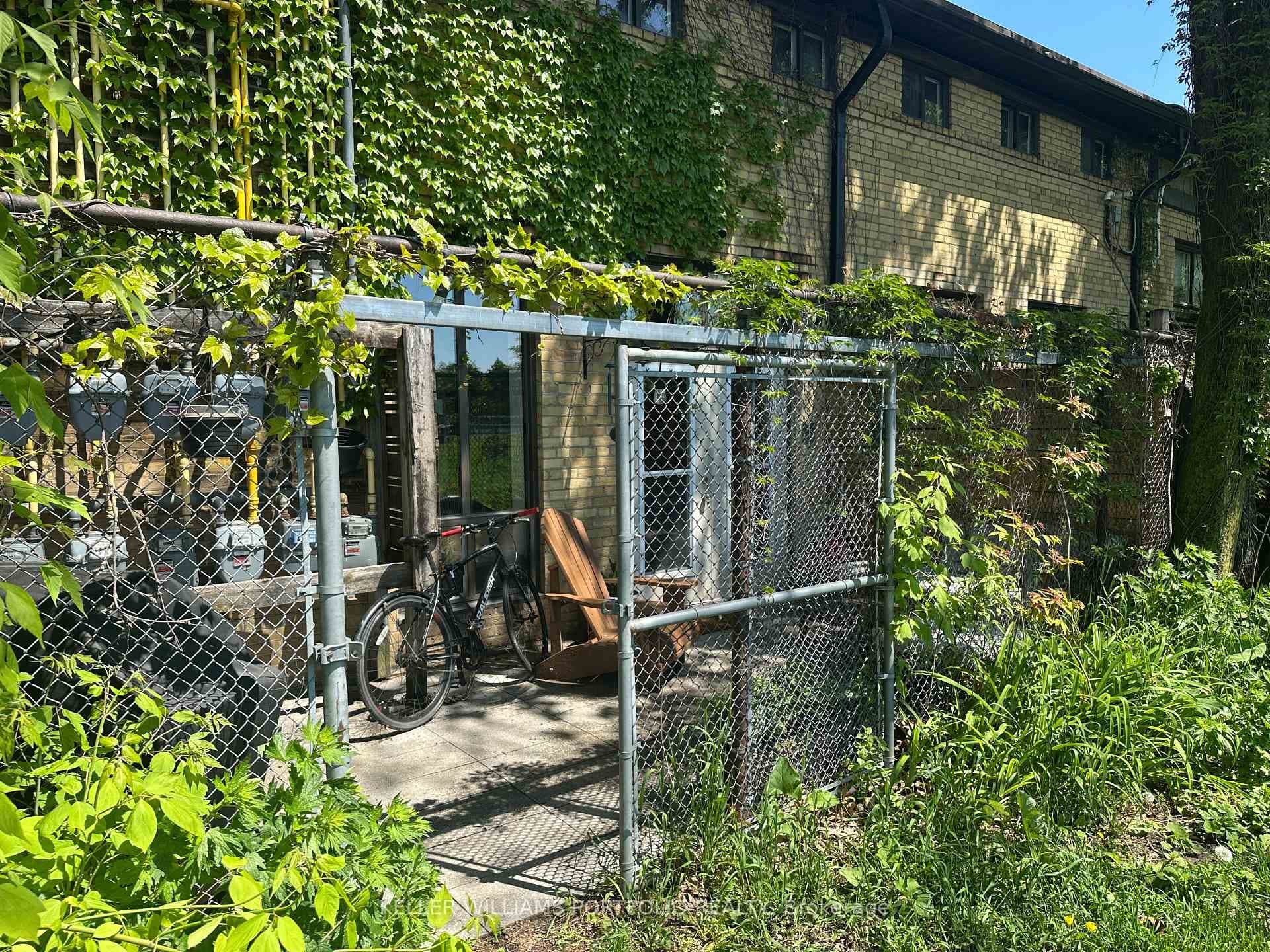 Patio 3