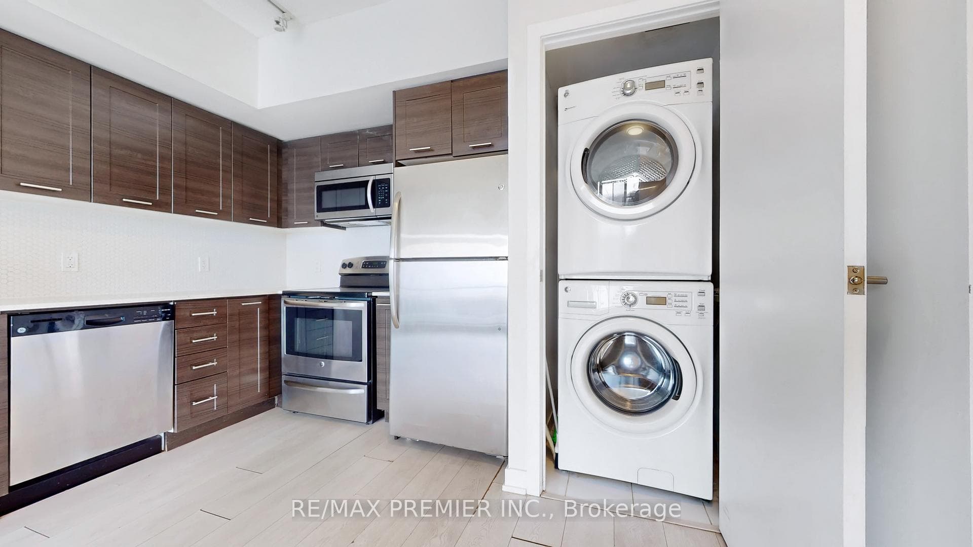 2200 Lake Shore Boulevard Unit 4605 photo 18