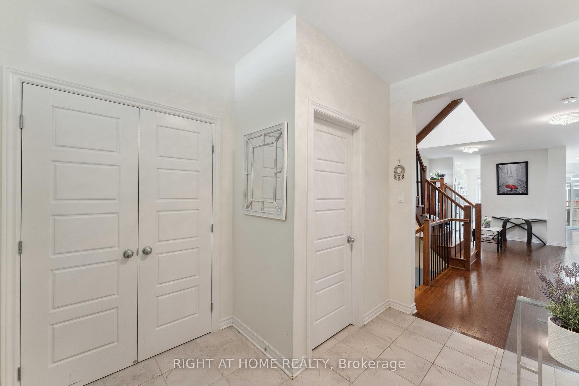 1868 Maple Grove Road photo 2