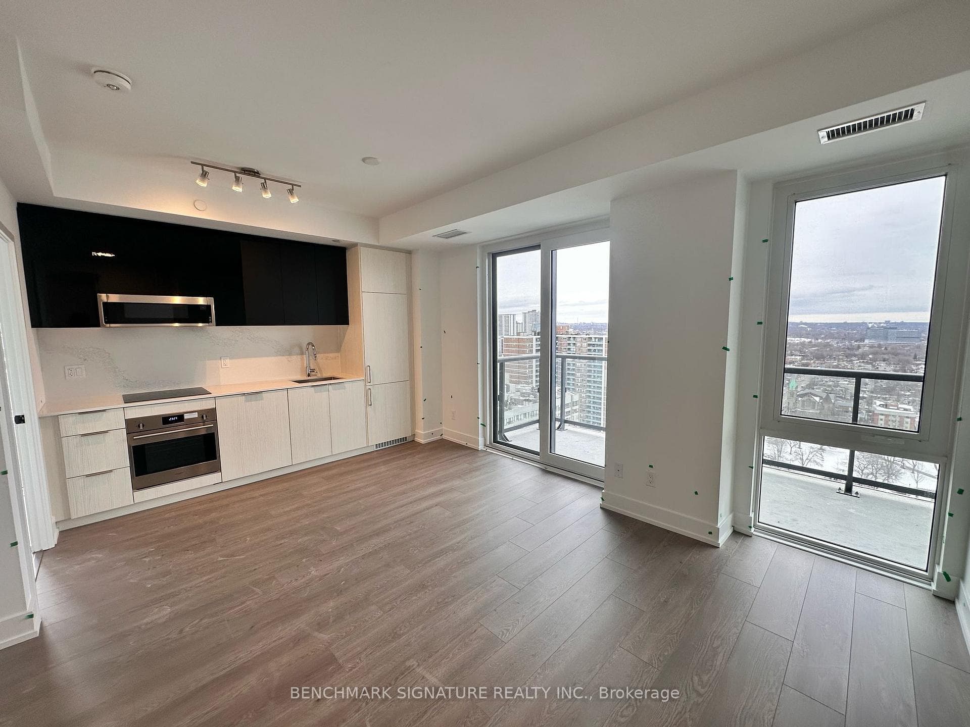 308 Jarvis Street Unit 2411 photo 1