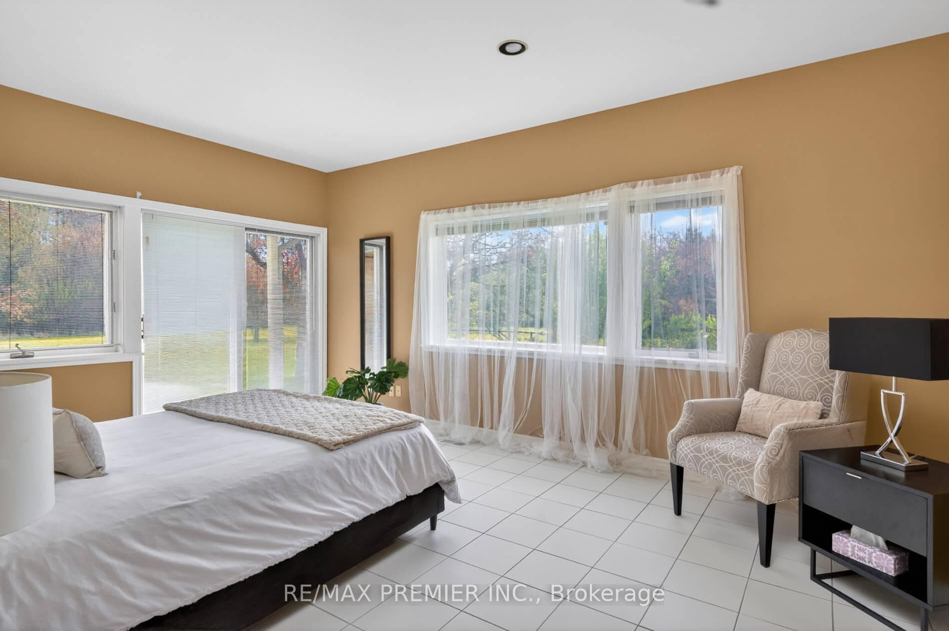 41 Green Valley Court photo 18