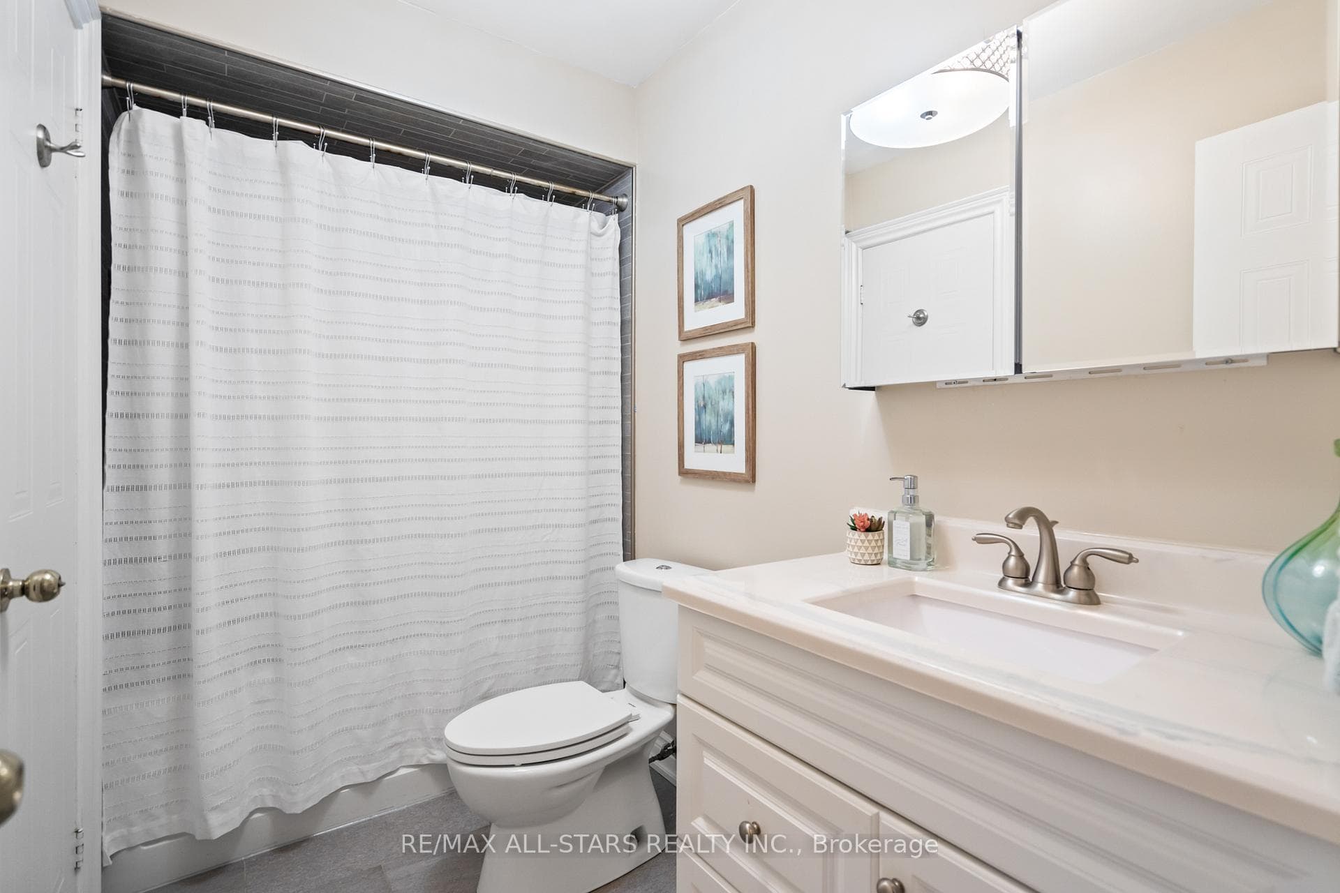 83 Lorne Street photo 17