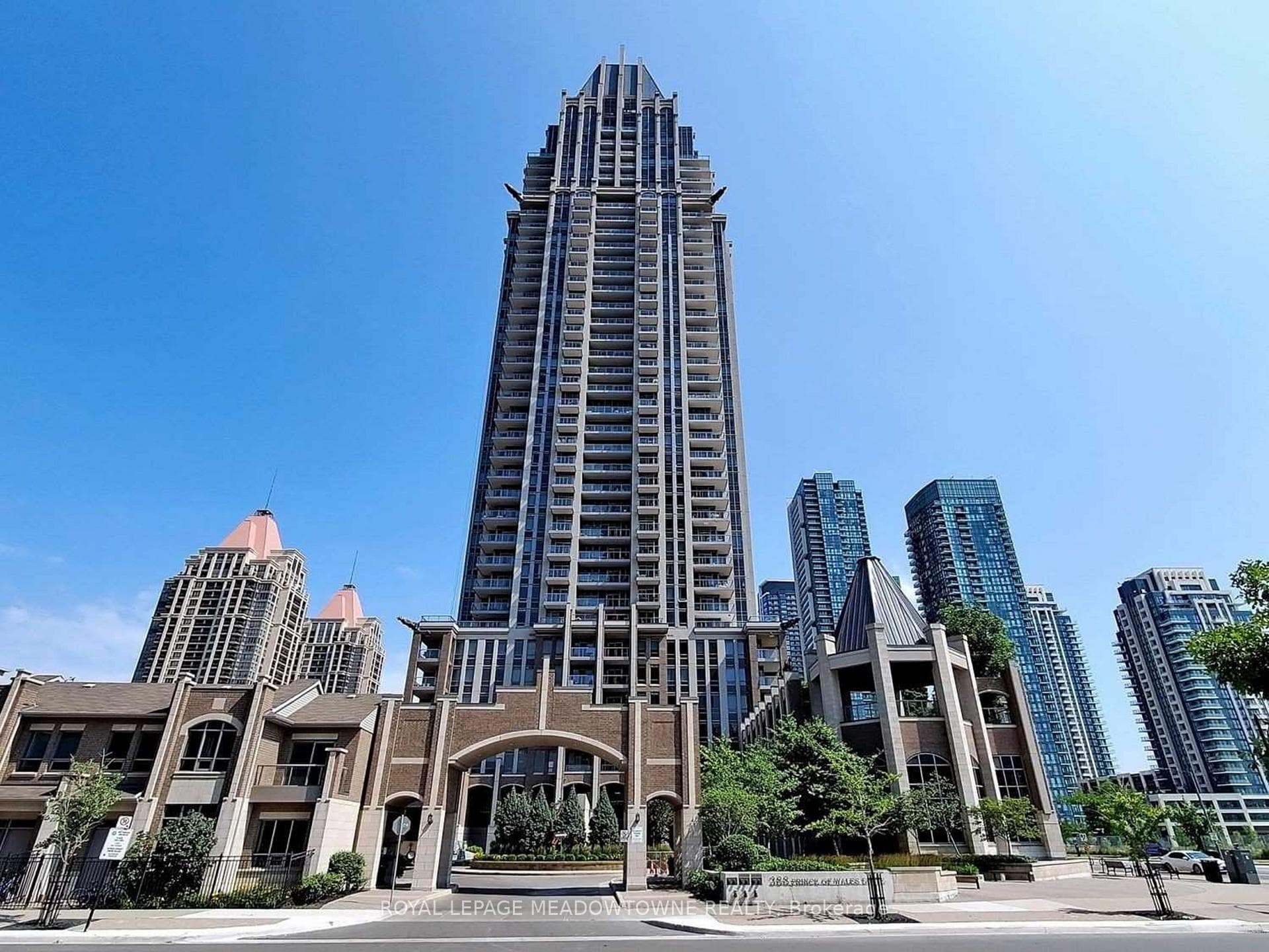 388 Prince Of Wales Drive Unit 1211 photo 1