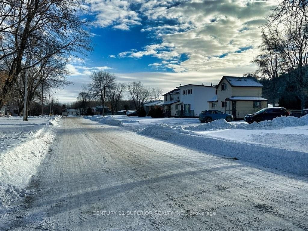 77 Rankin Street photo 49