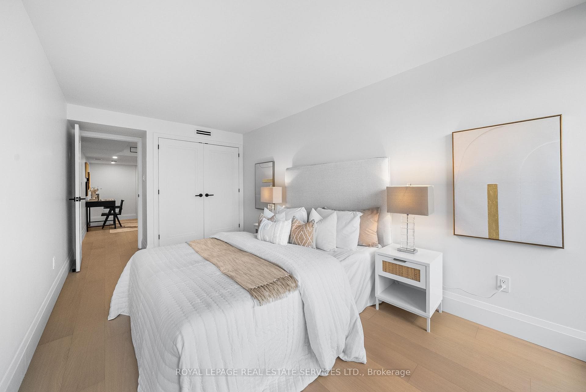 40 Oaklands Avenue Unit 329 photo 16