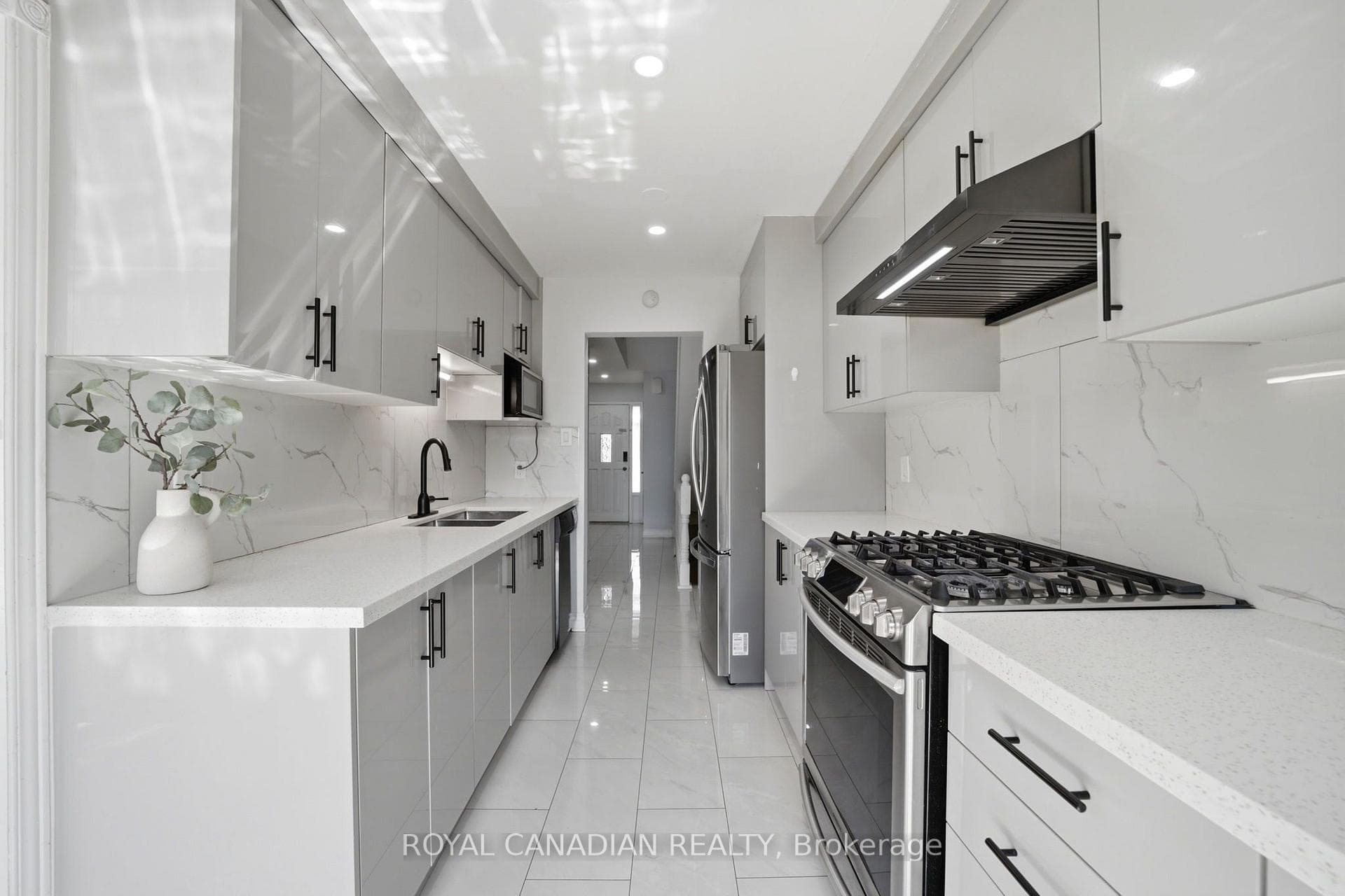 3 Gilmore Drive photo 14