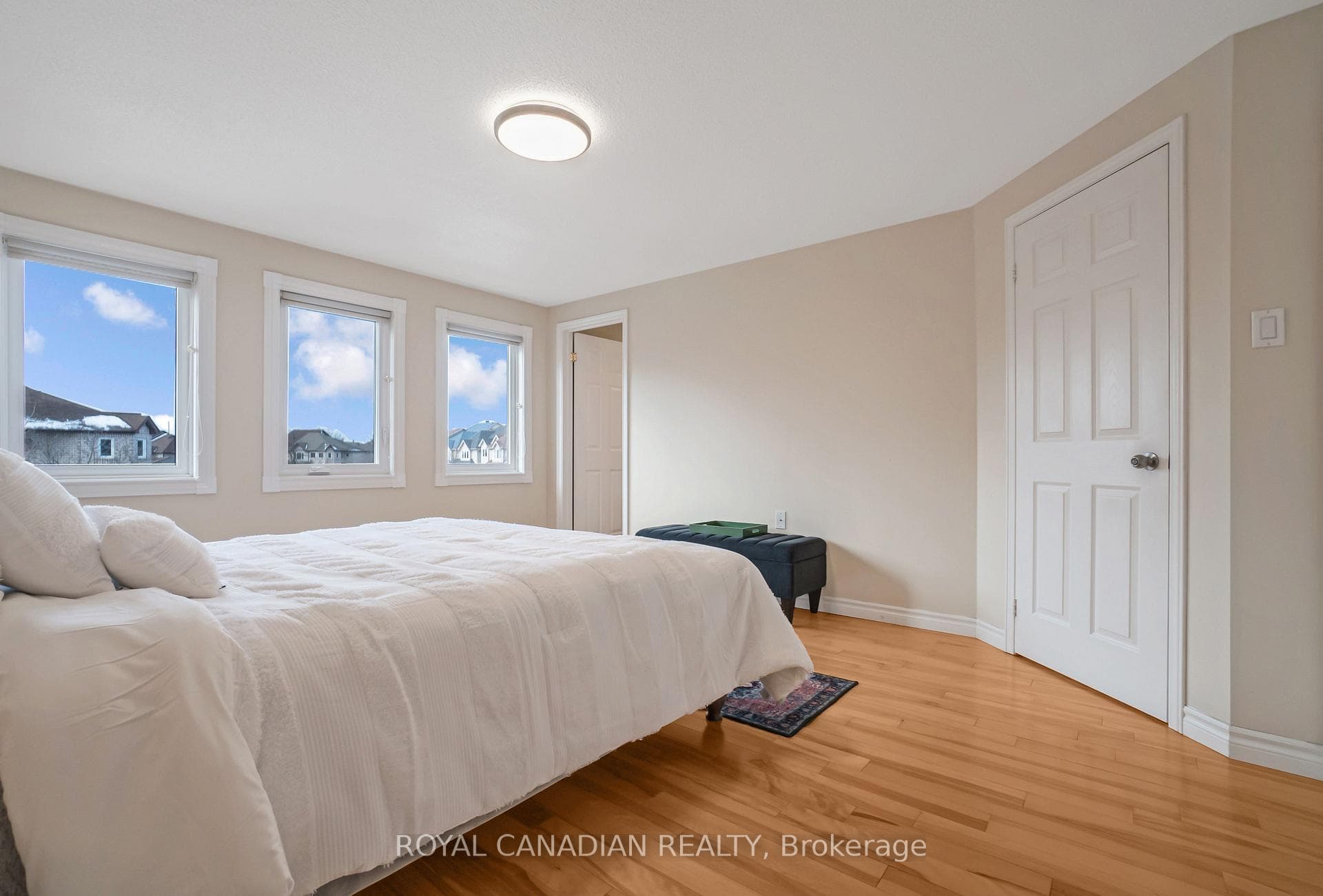 108 Beaconsfield Avenue photo 19