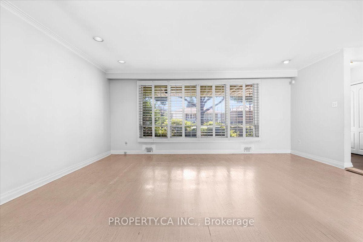 48 Kennard Avenue photo 6
