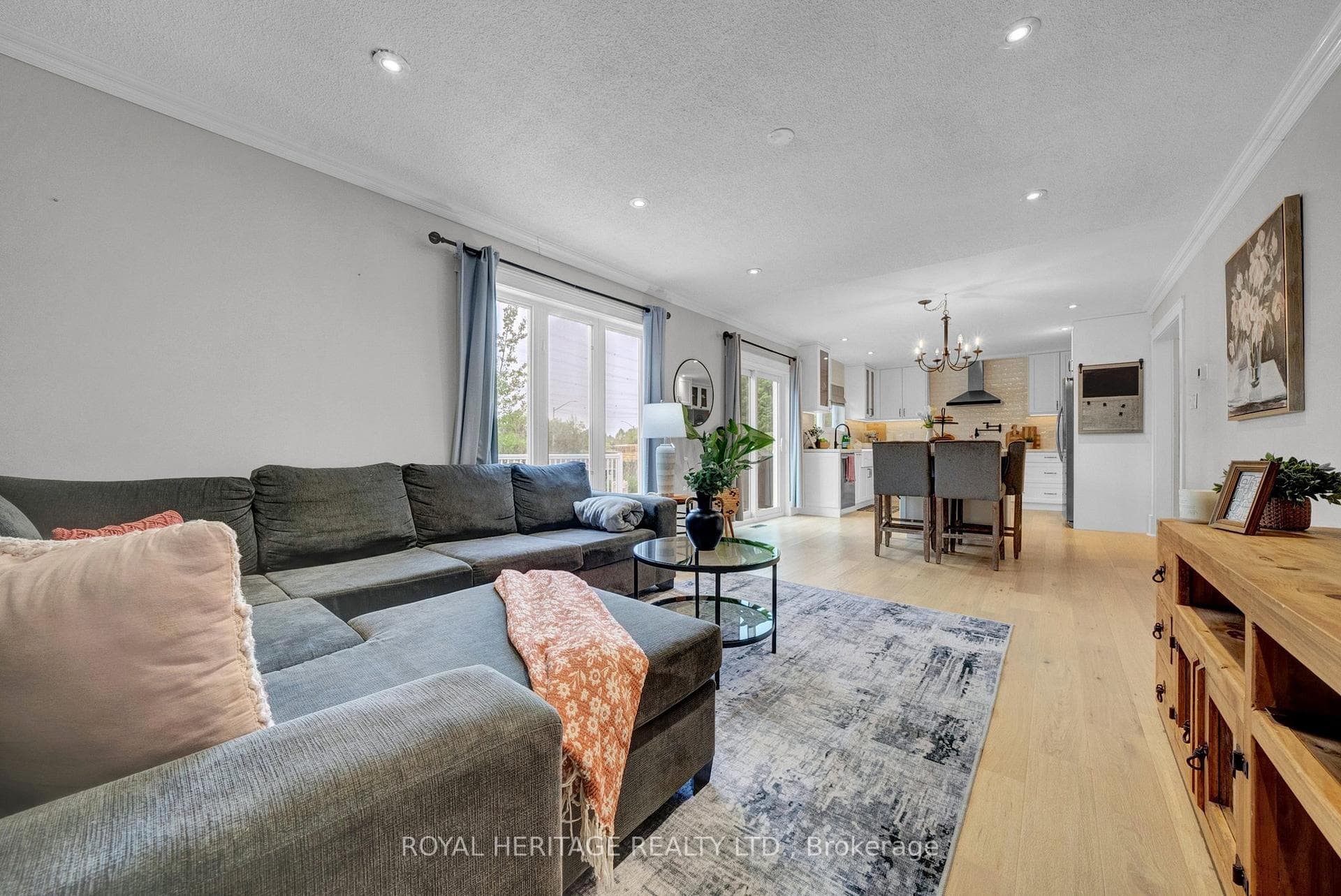 2 Milligan Street photo 21