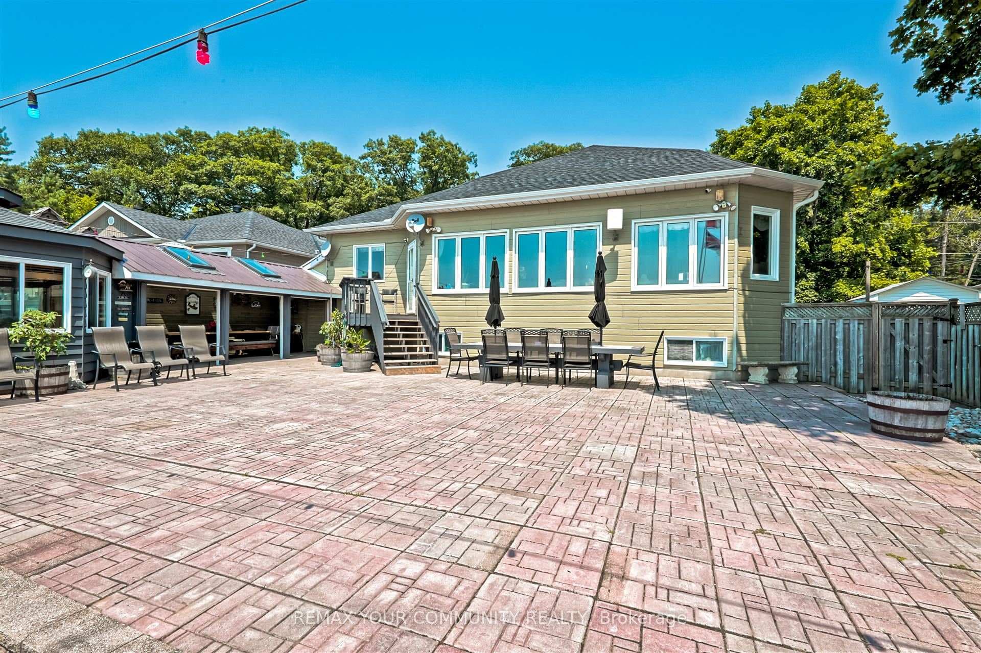 1834 Tiny Beaches Road photo 37