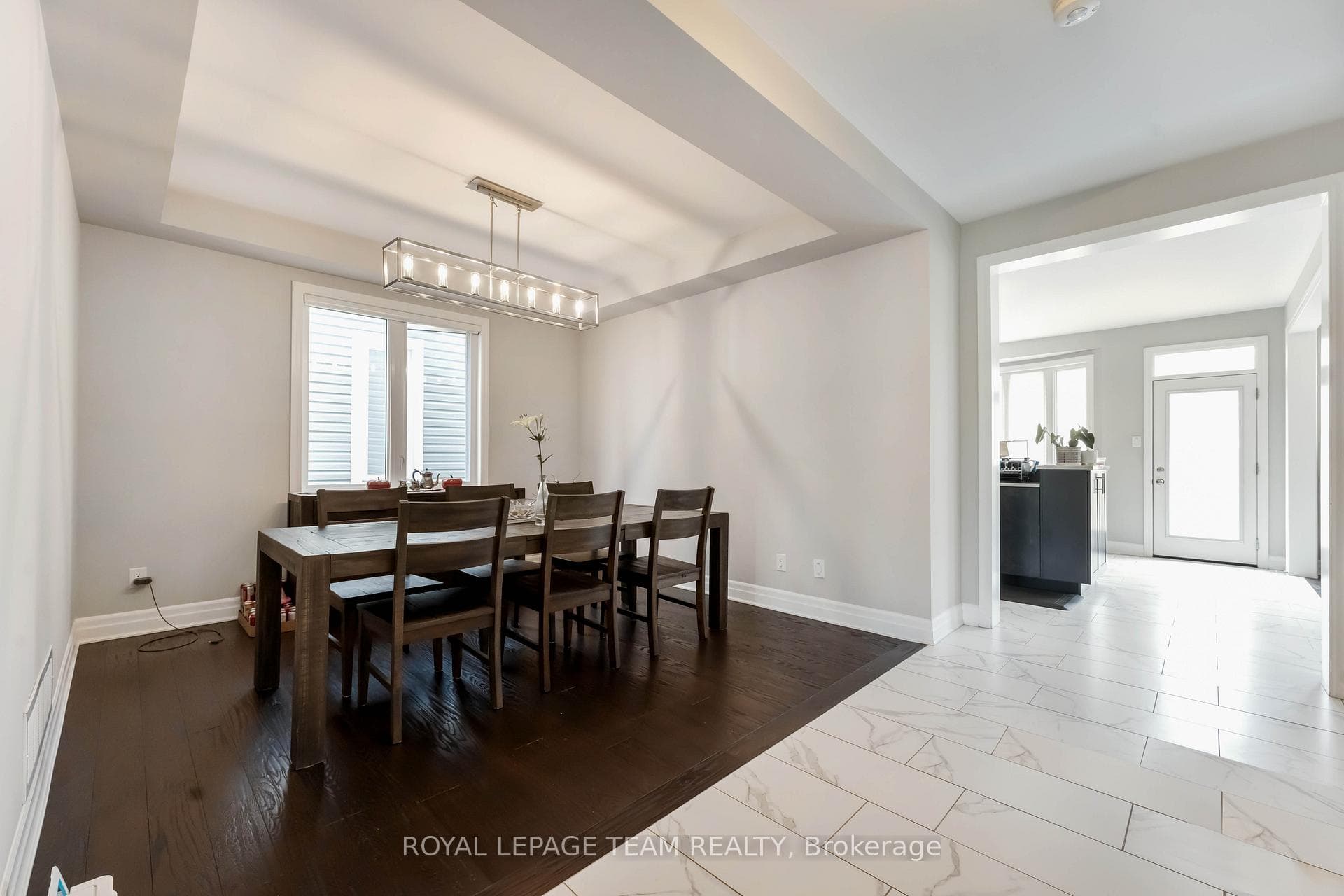 648 Pearl Dace Crescent photo 4