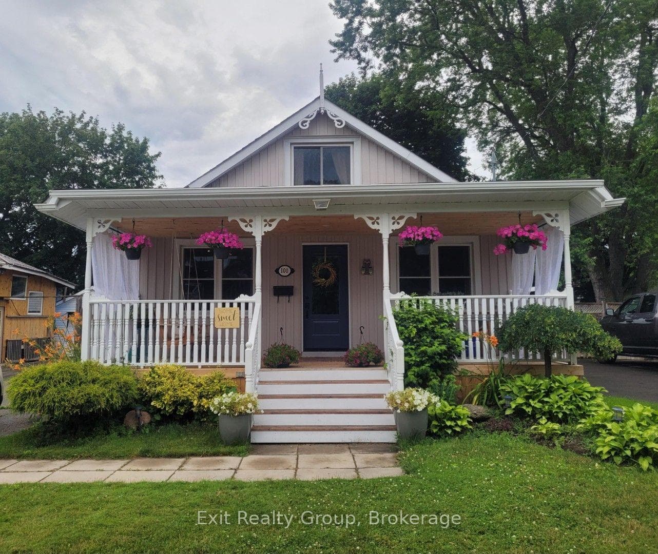 100 Arlington Avenue photo 1