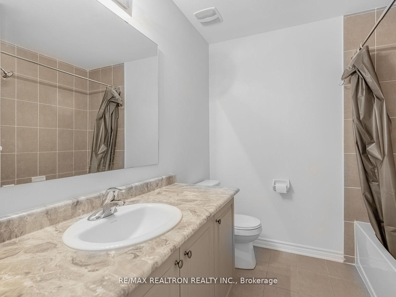13 Stoddart Street photo 22