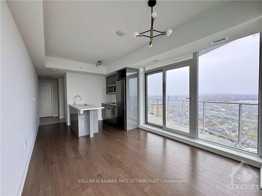 805 CARLING Avenue Unit 3601 photo 4