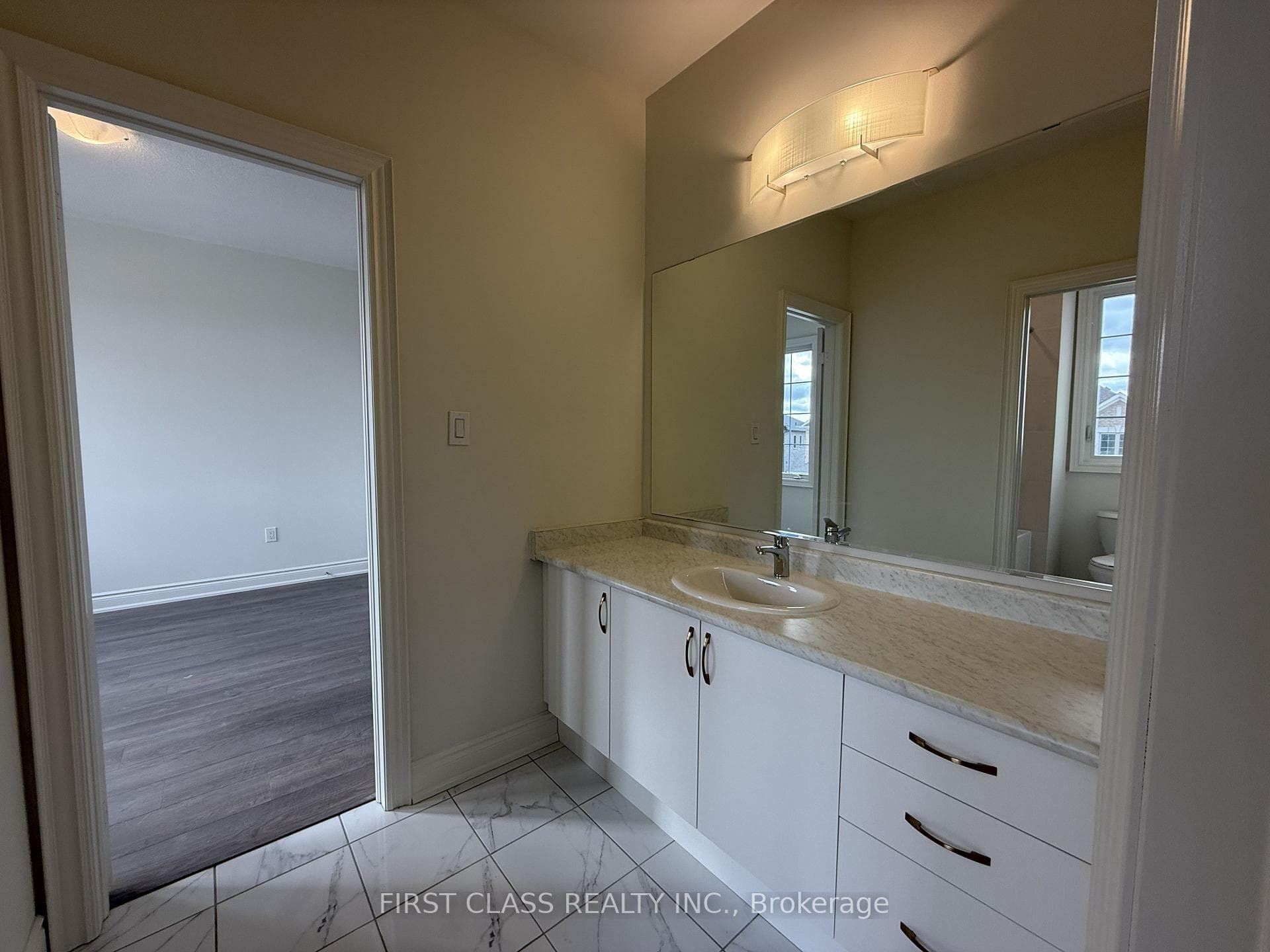 93 Boccella Crescent photo 28