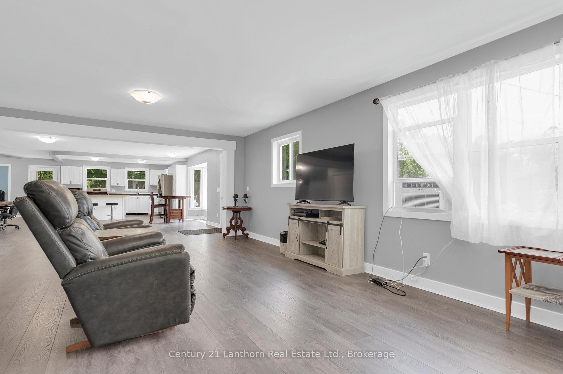 932 Hunt Club Road photo 22