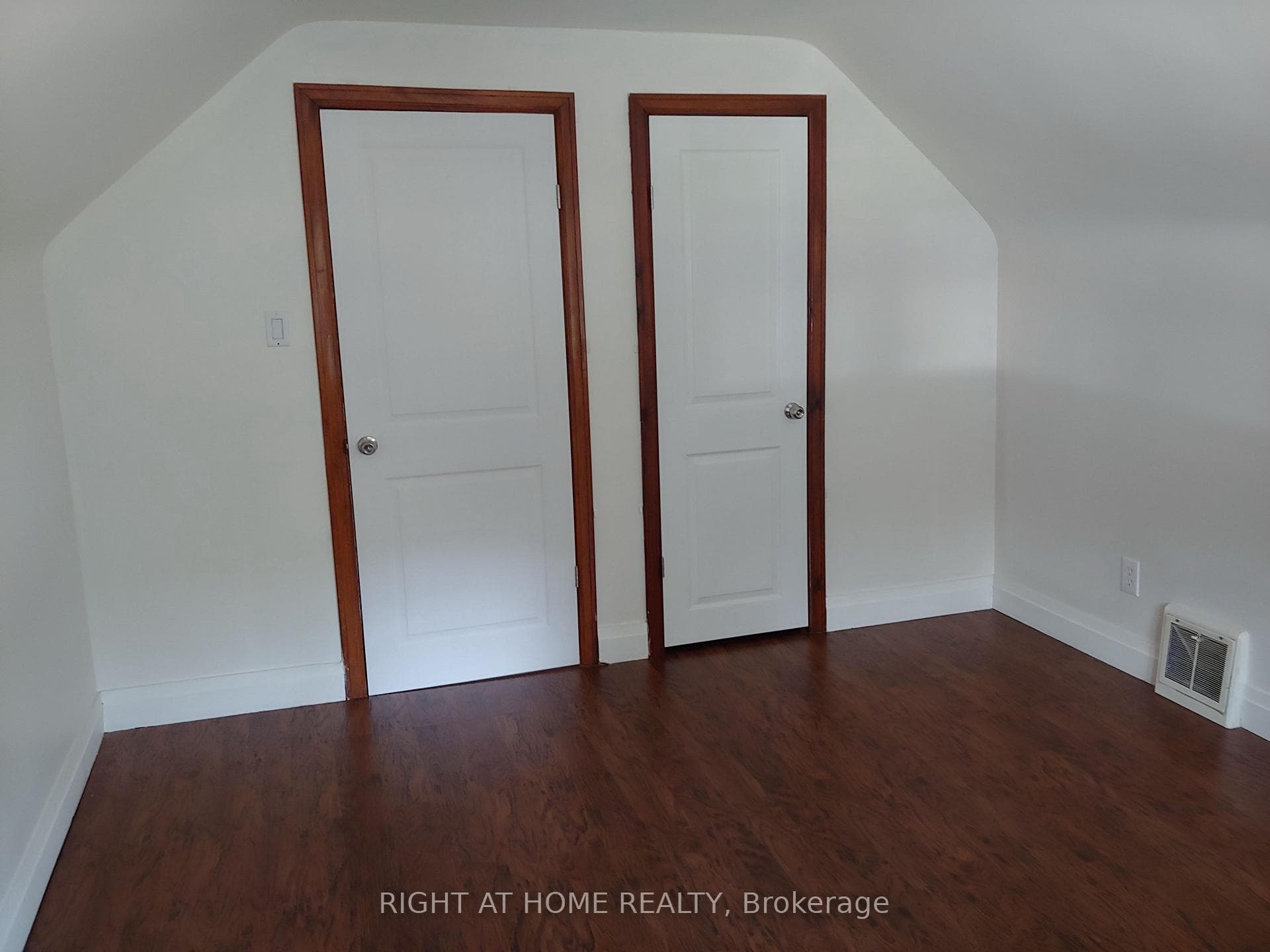 31 Kingsmount Street photo 19